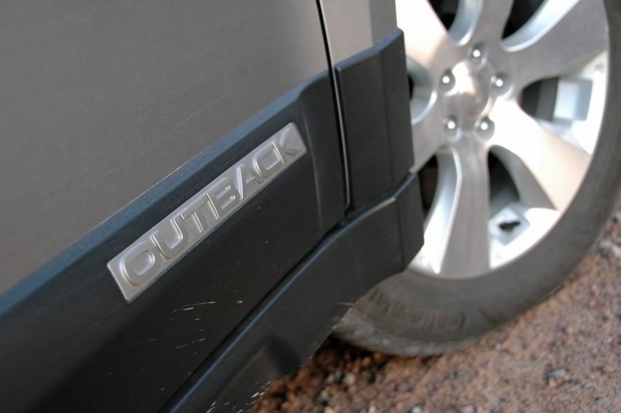  Subaru Outback 2010 года  (фото 38 из 79)